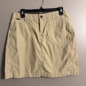 Kuhl Skirt Womens 8 Khaki Hiking camping outdoors athletic